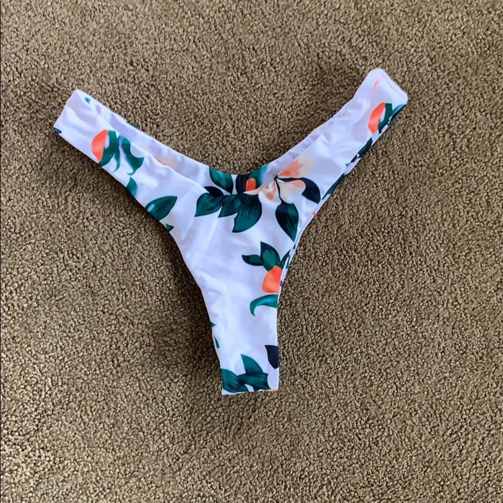 Zaful flower bikini bottoms